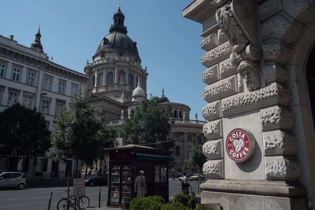 Helena Apartment With View On St. Stephan'S Basilica Budapeste Exterior foto