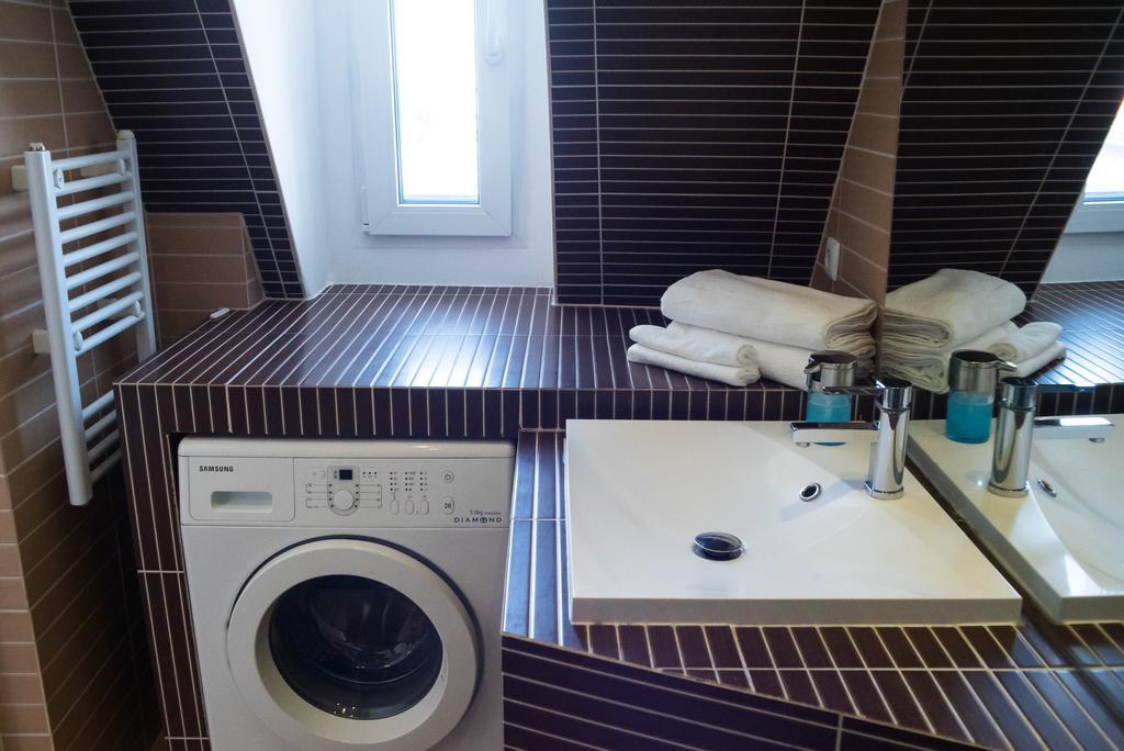 Helena Apartment With View On St. Stephan'S Basilica Budapeste Exterior foto